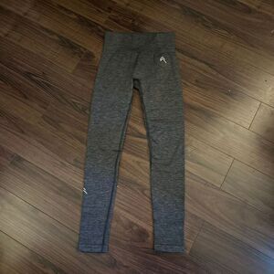 Oner athletic leggings small gray